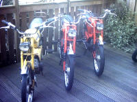 eigenaar van deze brommers is Remco van Eck